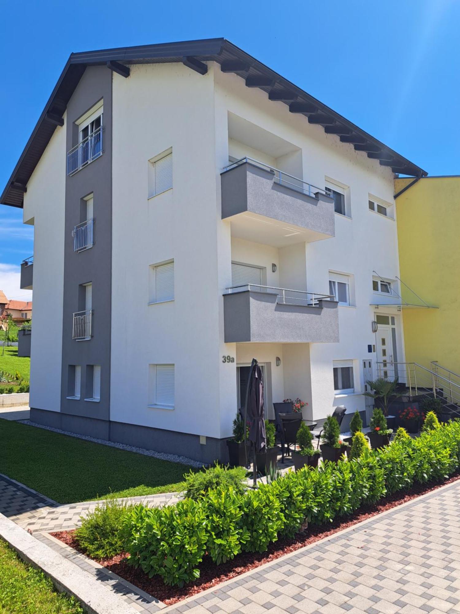 Apartmani Ana&Vesna Karlovac Exterior foto